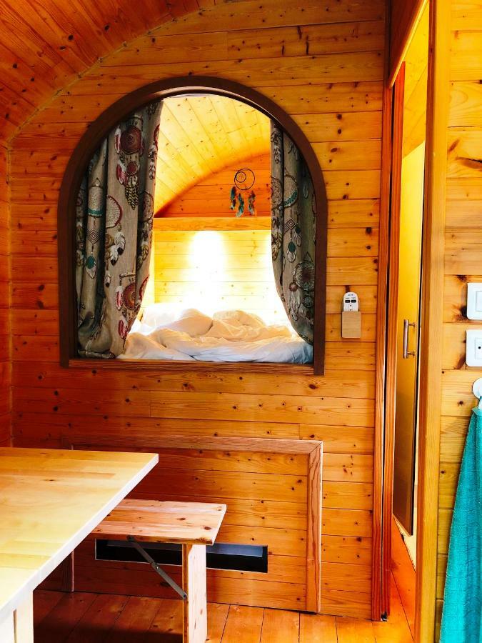 Millygite Chalet-On-Wheels By The River Екстериор снимка